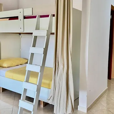 Sail Ocean View * Sarandë